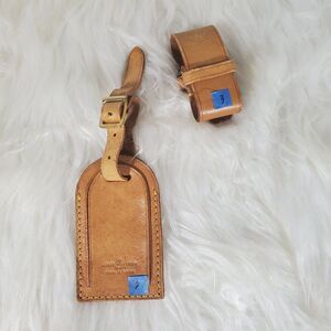 Louis Vuitton Luggage Tag with poignet